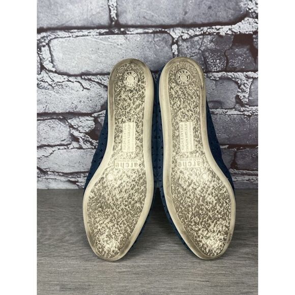 ARCHE Blue Suede Leather Perforated Ballet Flat Shoes France Women 37EU/6.5M US - Picture 8 of 16